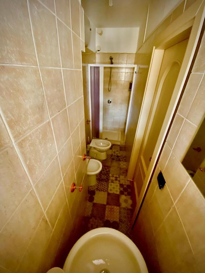 לינה וארוחת בוקר נאפולי Casa Di Nonna Mia מראה חיצוני תמונה